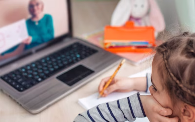 Del “abran las escuelas” a la educación en el hogar: contradicciones de una sociedad que se rompe en sus grietas